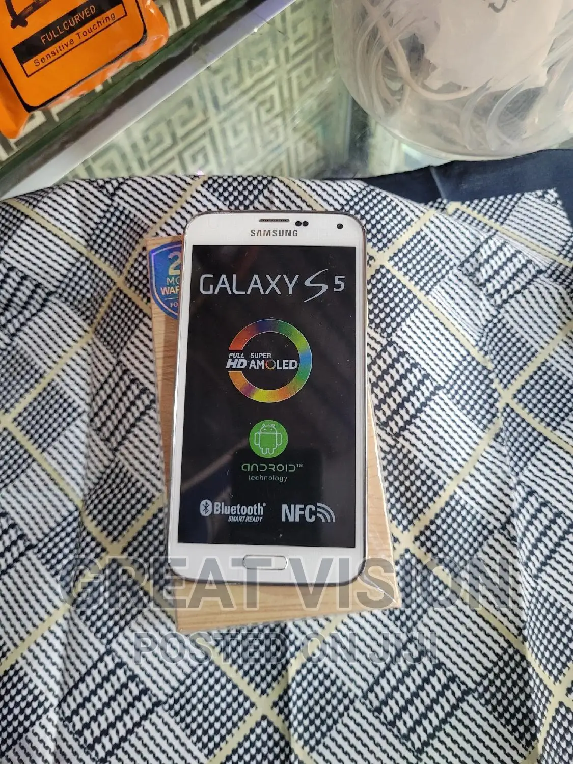 New Samsung Galaxy S5 16 GB White