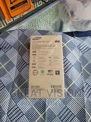 New Samsung Galaxy S5 16 GB White