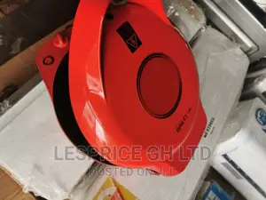 High Functioning ~Italia 1200w Pizza Maker