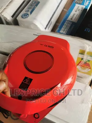 La Italia 1200w High Durable Pizza Maker