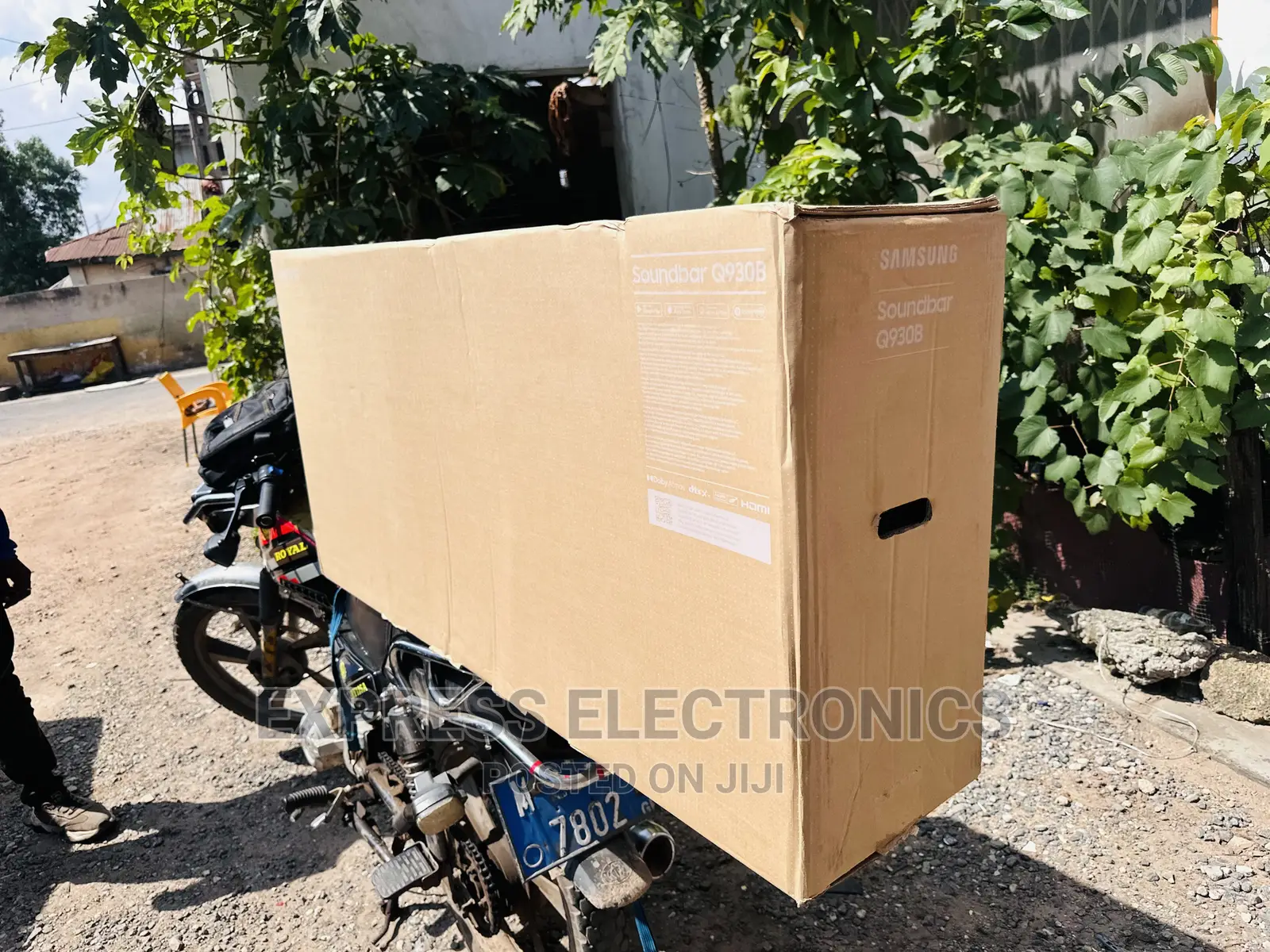 Various and Fast Connections Samsung Q903 Soundbar