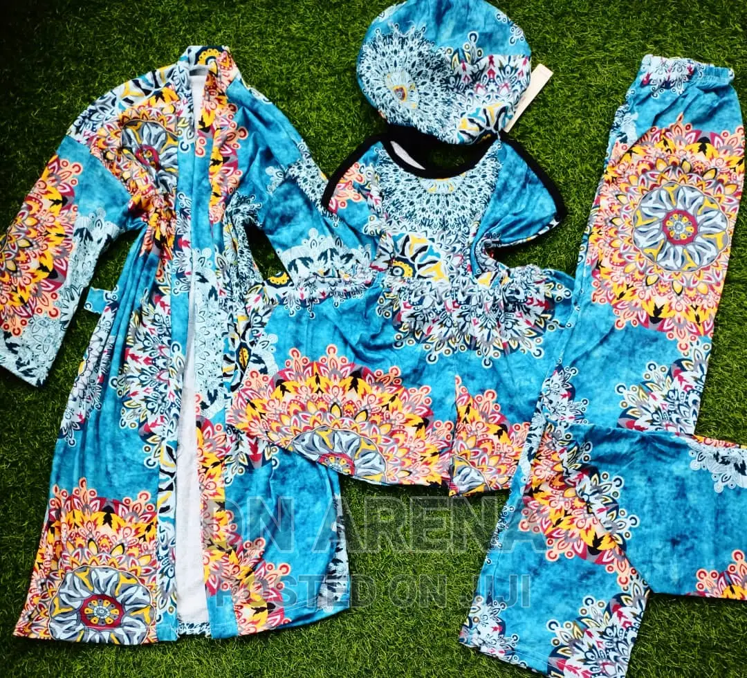 Ladies 5 in 1 Sleep Wear/ Nighty