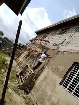Building Contractor