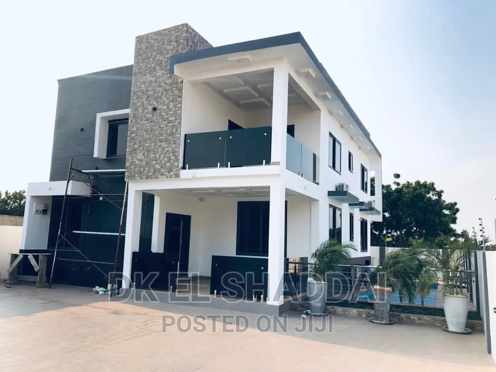 4bdrm House in East Legon for sale