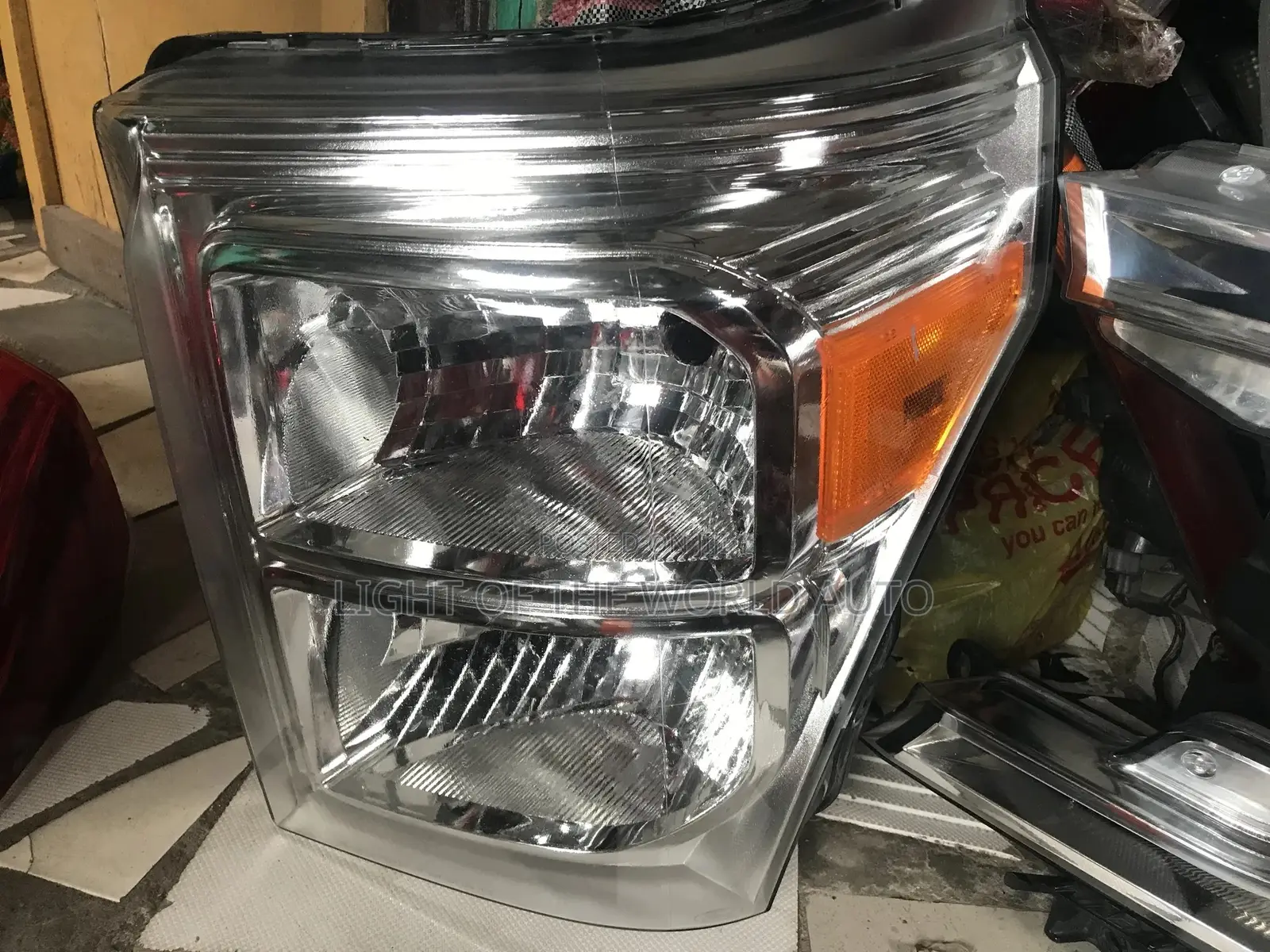 Ford F-250 / F350 Headlight 2013 Left Side