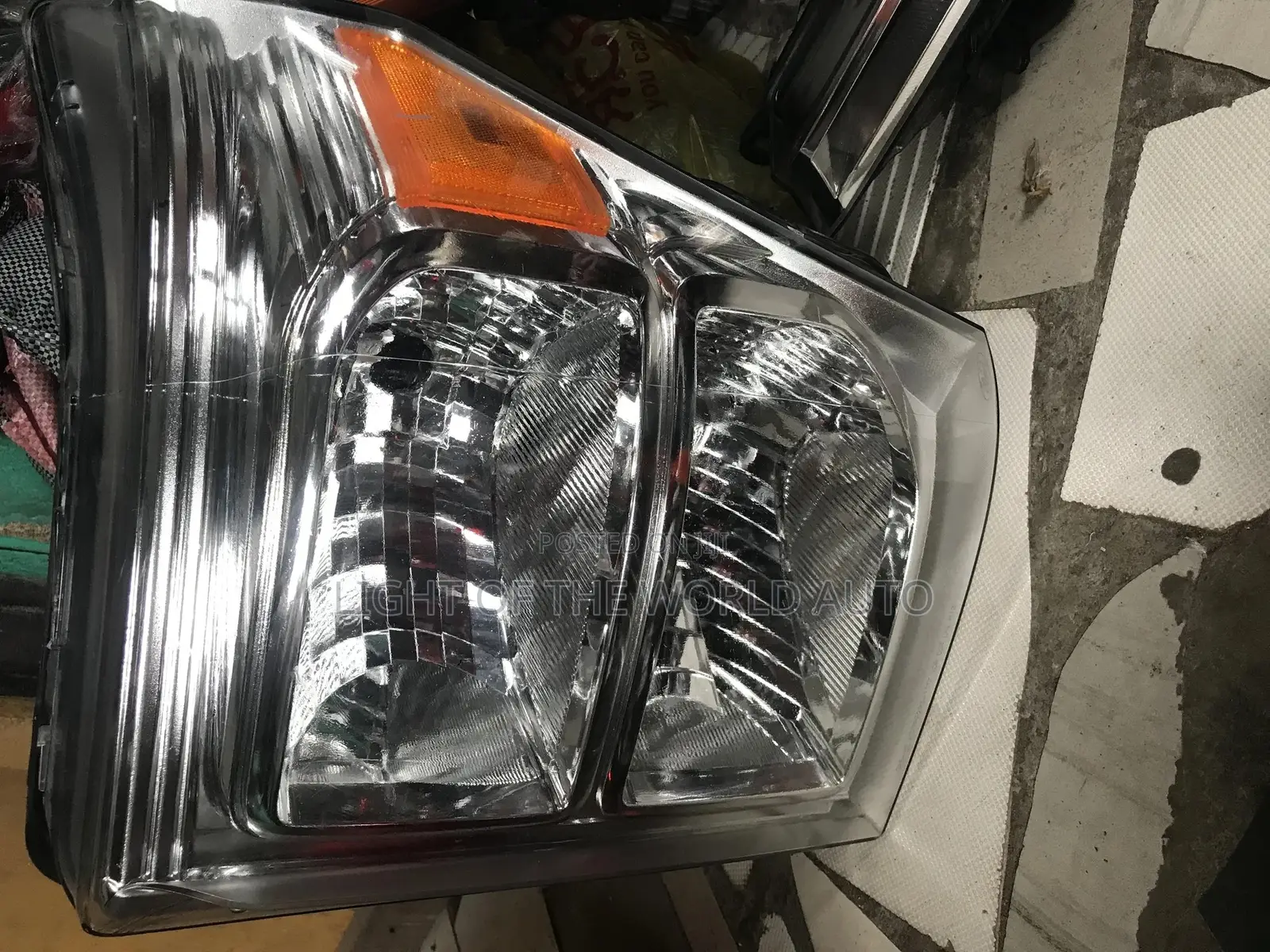 Ford F-250 / F350 Headlight 2013 Left Side