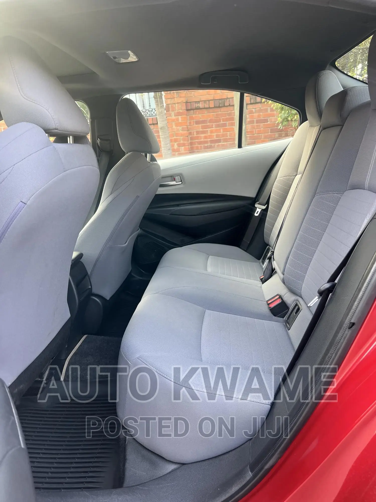 Toyota Corolla SE 2021 Red