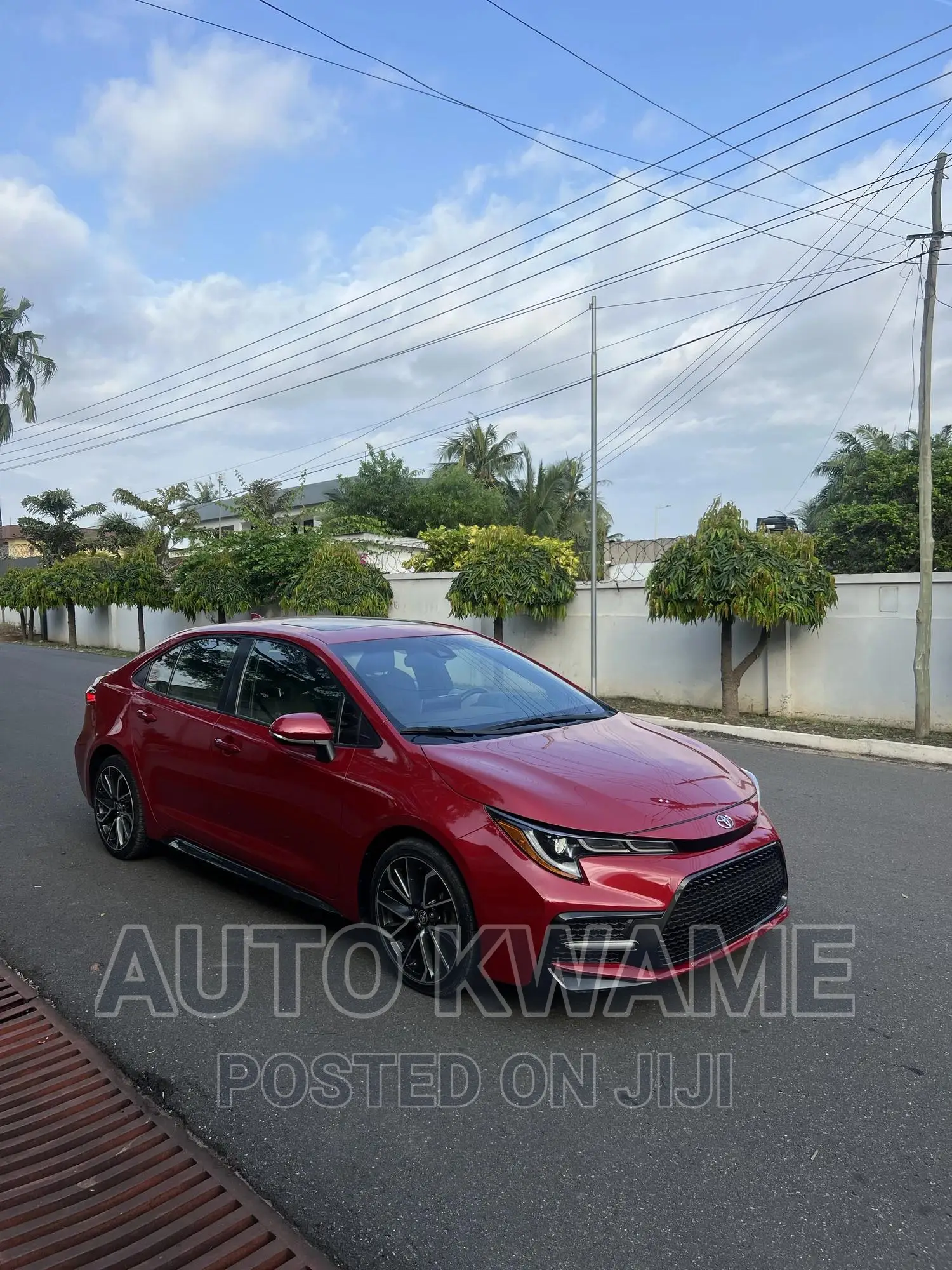 Toyota Corolla SE 2021 Red