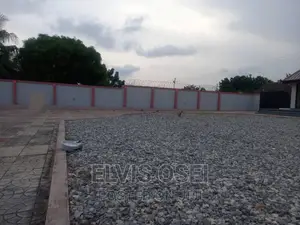 3bdrm House in Broadcasting Kasoa, Weija for rent