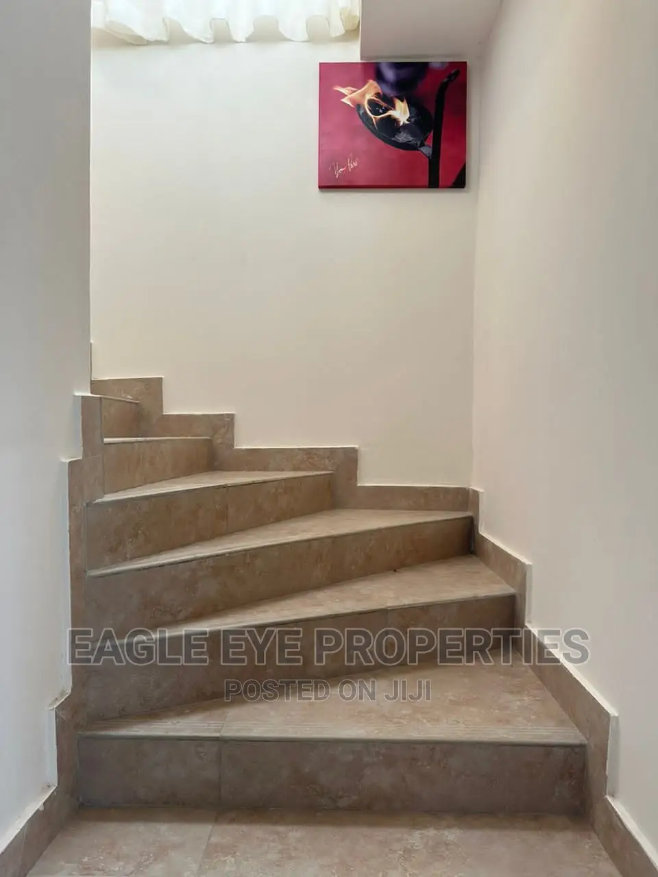 4bdrm Townhouse/Terrace in Oyarifa for sale