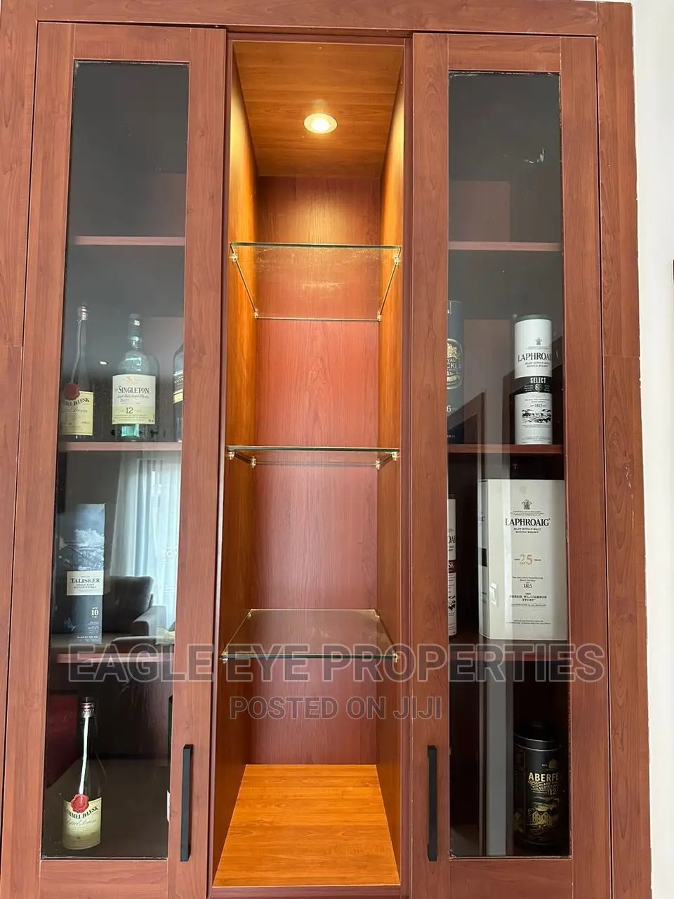 4bdrm Townhouse/Terrace in Oyarifa for sale