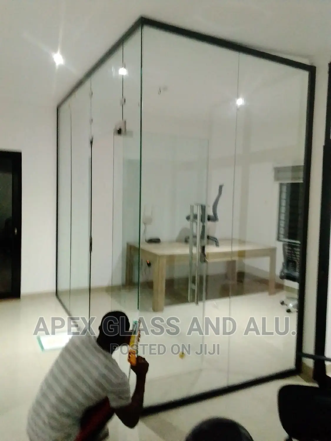 Frameless Glass Office Partition