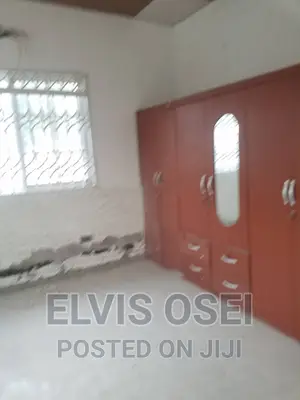 4bdrm House in Fulani Junction, Weija for sale