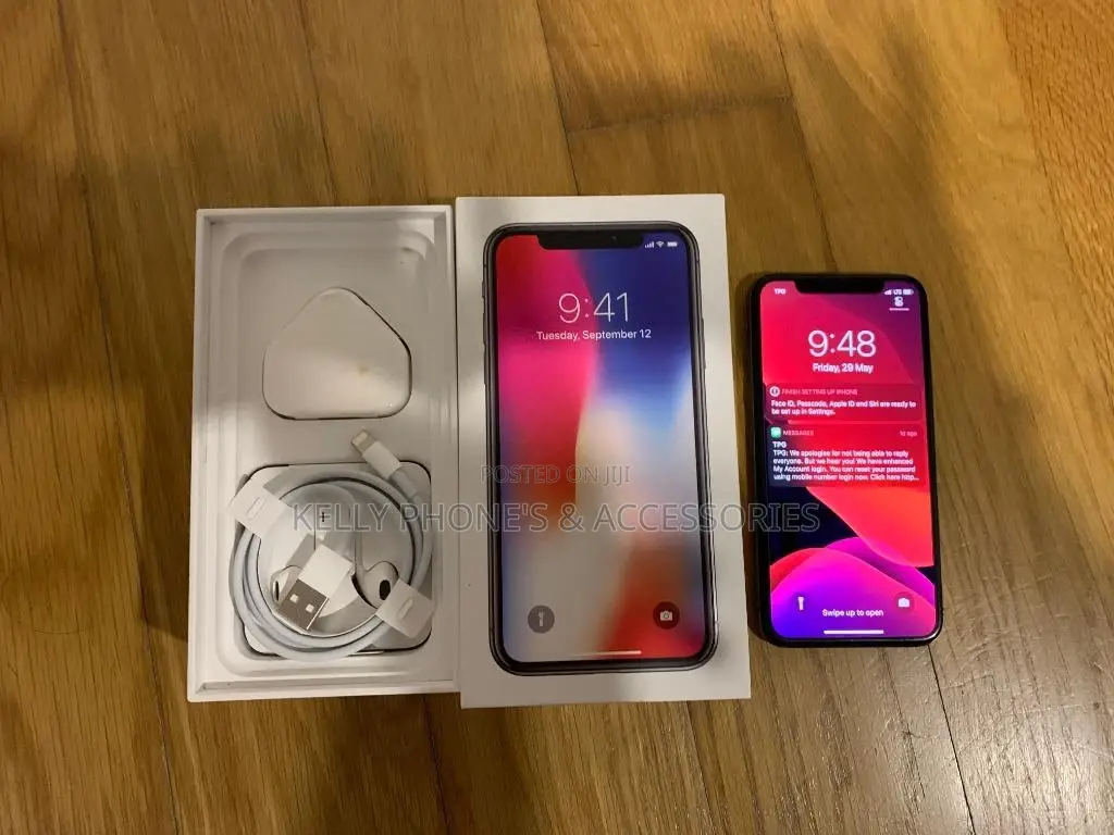 New Apple iPhone X 256 GB Black