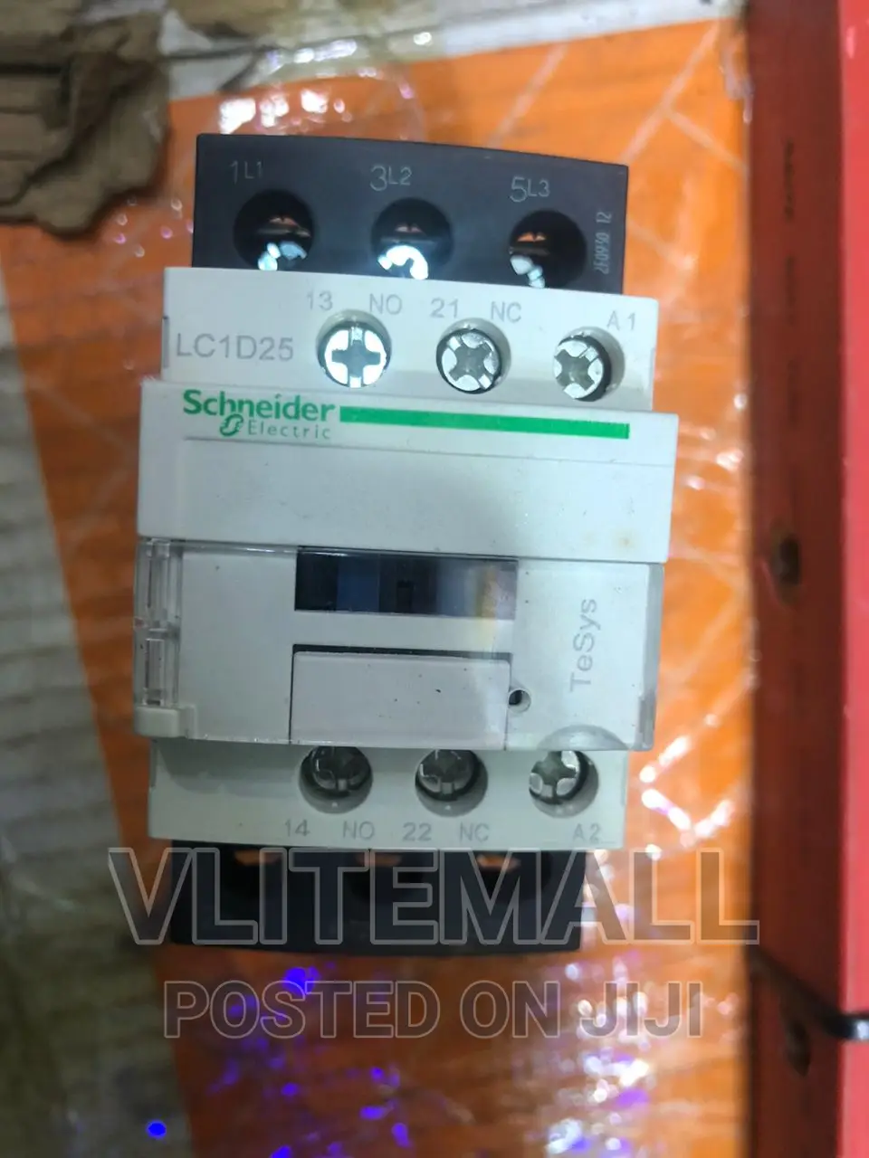 Schneider Relay LCD1D25BD Contactor