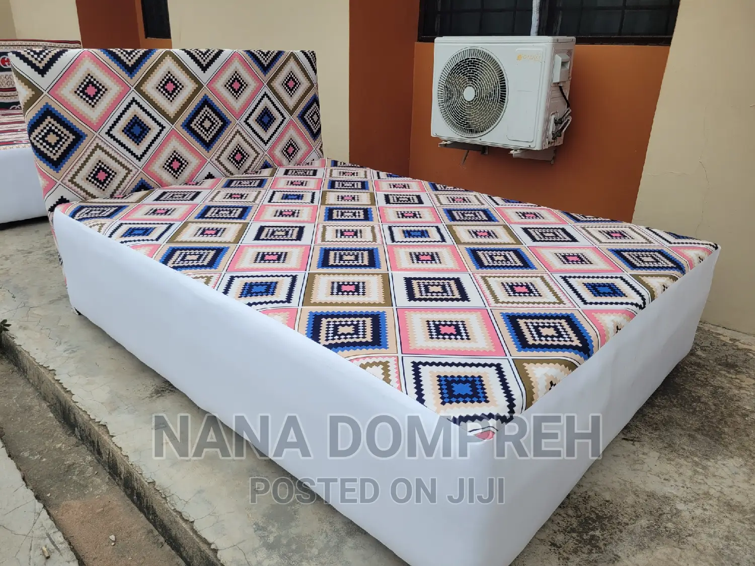 Inbuilt Double Bed