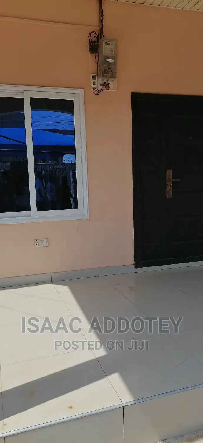 3bdrm House in Spintex 18 for rent