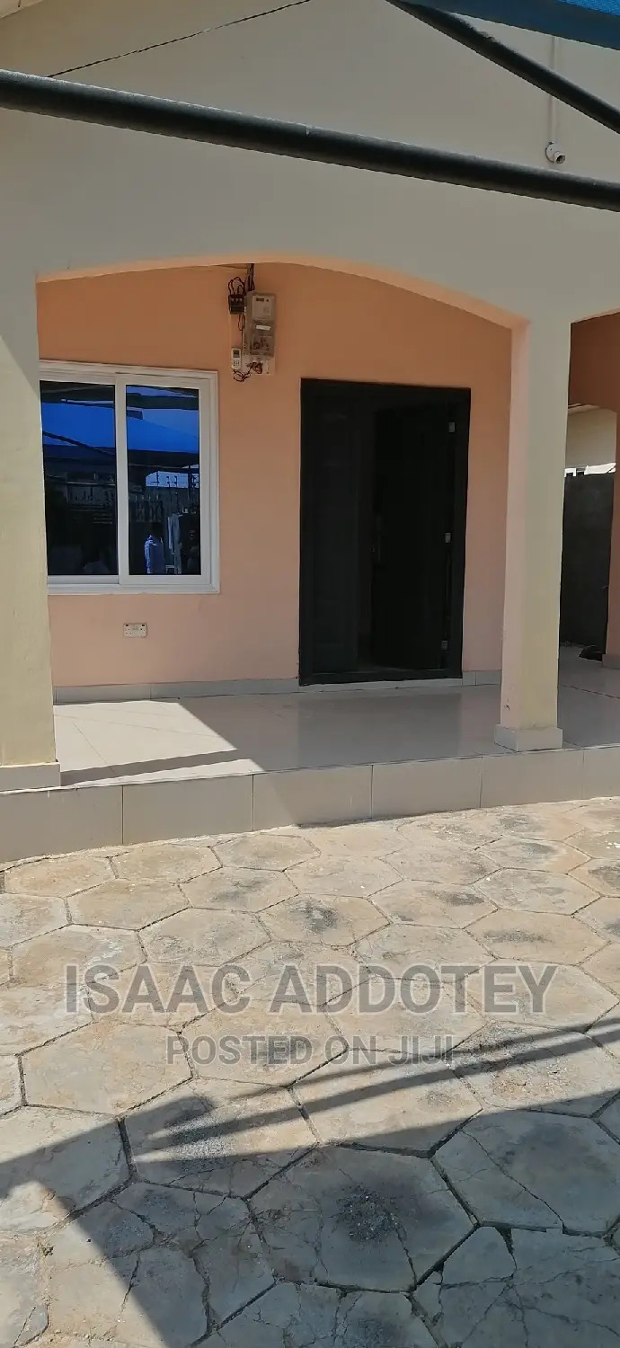 3bdrm House in Spintex 18 for rent