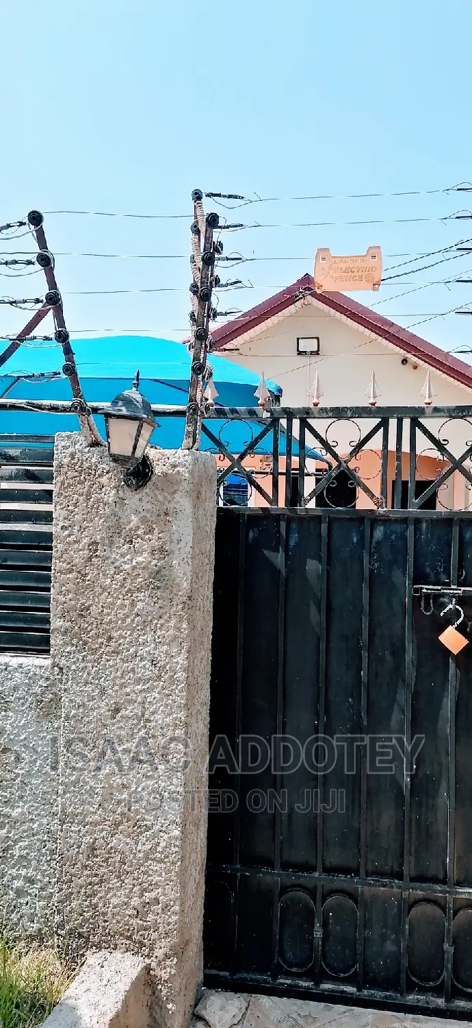 3bdrm House in Spintex 18 for rent