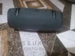 Preowned Rechargeable JBL Extreme 2 Bluetooth Speaker 4sale