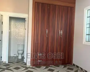 2bdrm House in Oyarefa, Oyarifa for sale