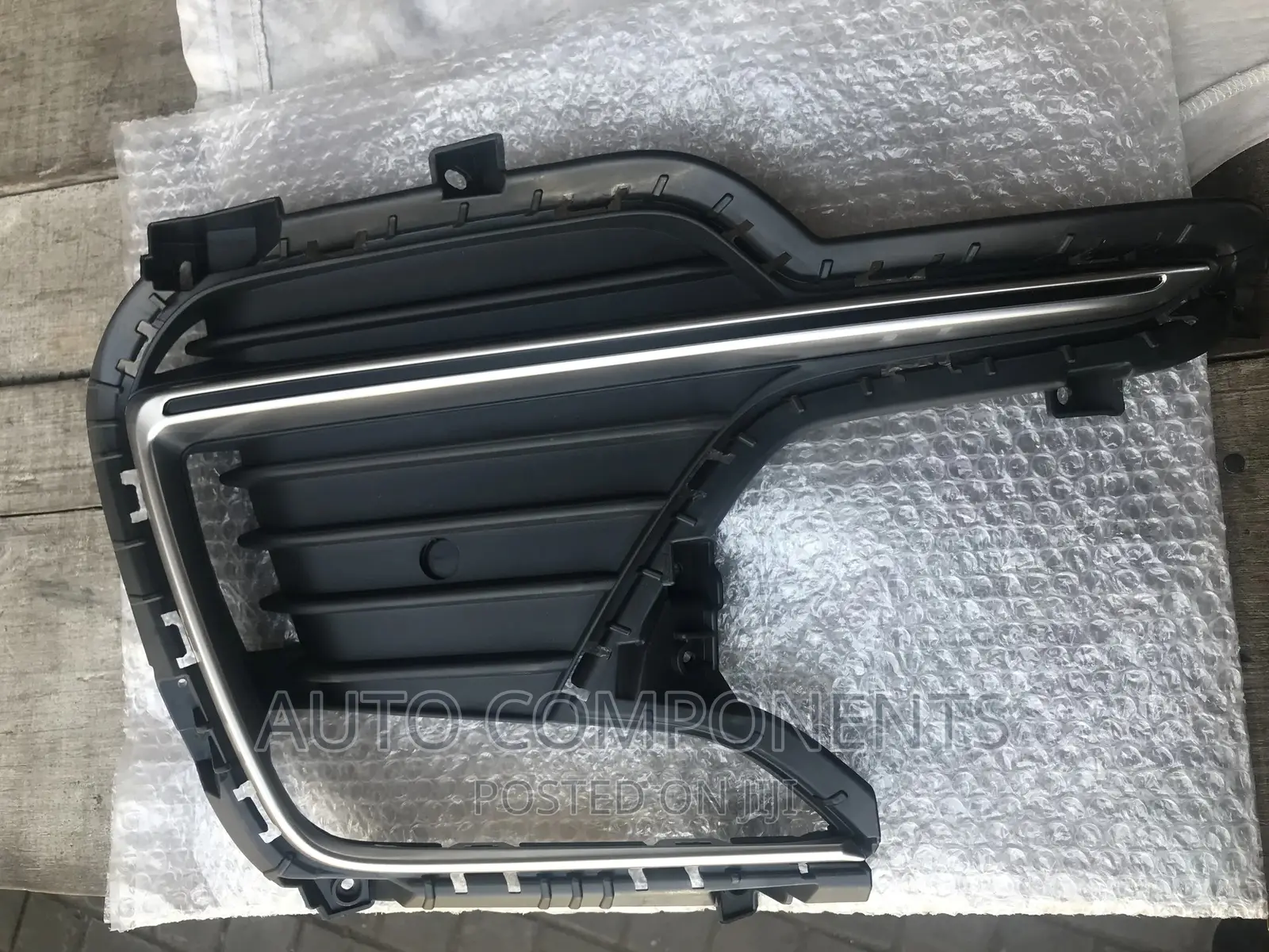 Elantra Spec Bumper Fog Light Cover
