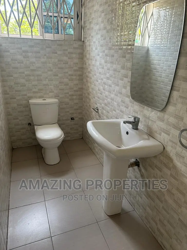 4bdrm House in Spintex for rent