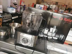 Powerful//Italia Food Processor 1000w