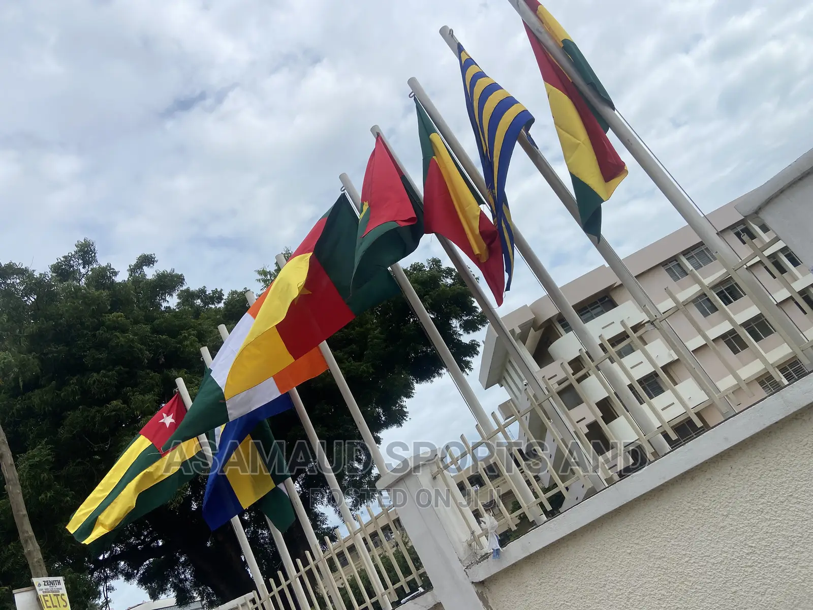 Original Country Flags at Cool Price