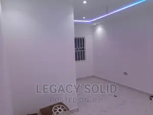 2bdrm Apartment in Legacy Solid Real, New Town for rent