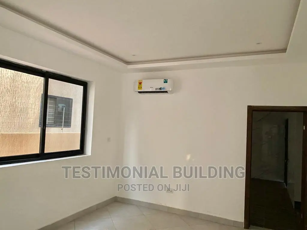 4bdrm House in Testimonial Building, A&C Mall Area for sale