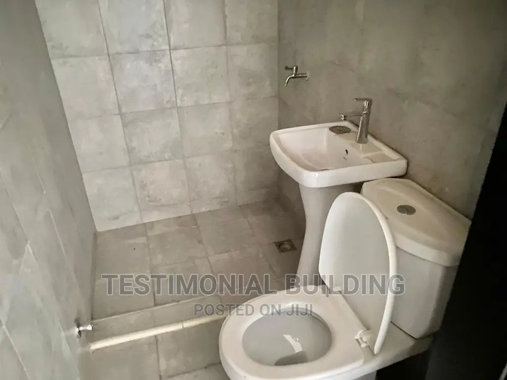 4bdrm House in Testimonial Building, A&C Mall Area for sale