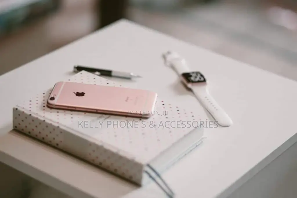 New Apple iPhone 6s 32 GB Pink