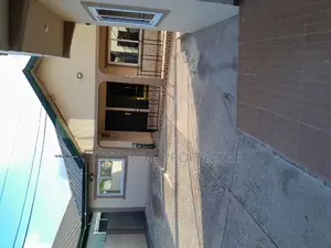 5bdrm Maisonette in Ofankor for rent