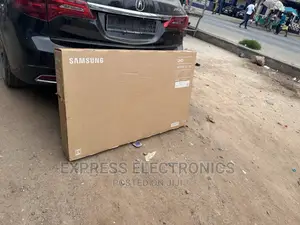 Samsung Uhd Smart 55”Bu8000 2023 Model Tv