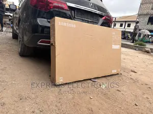 Outstanding Performance UHD Smart 55”Bu8000 Tv Samsung