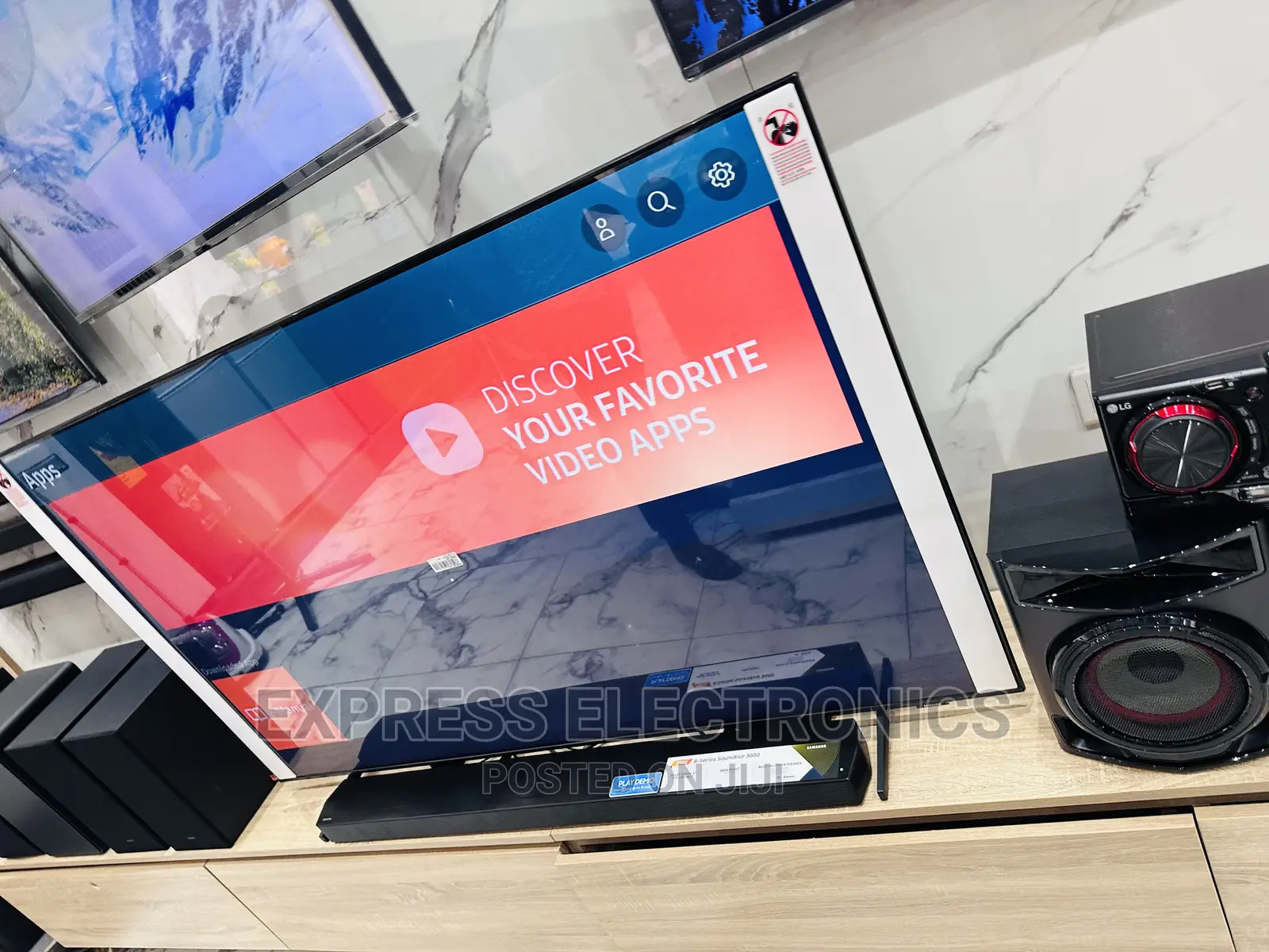 Crystal UHD Smart Samsung 65”Bu8000 Tv  Processor