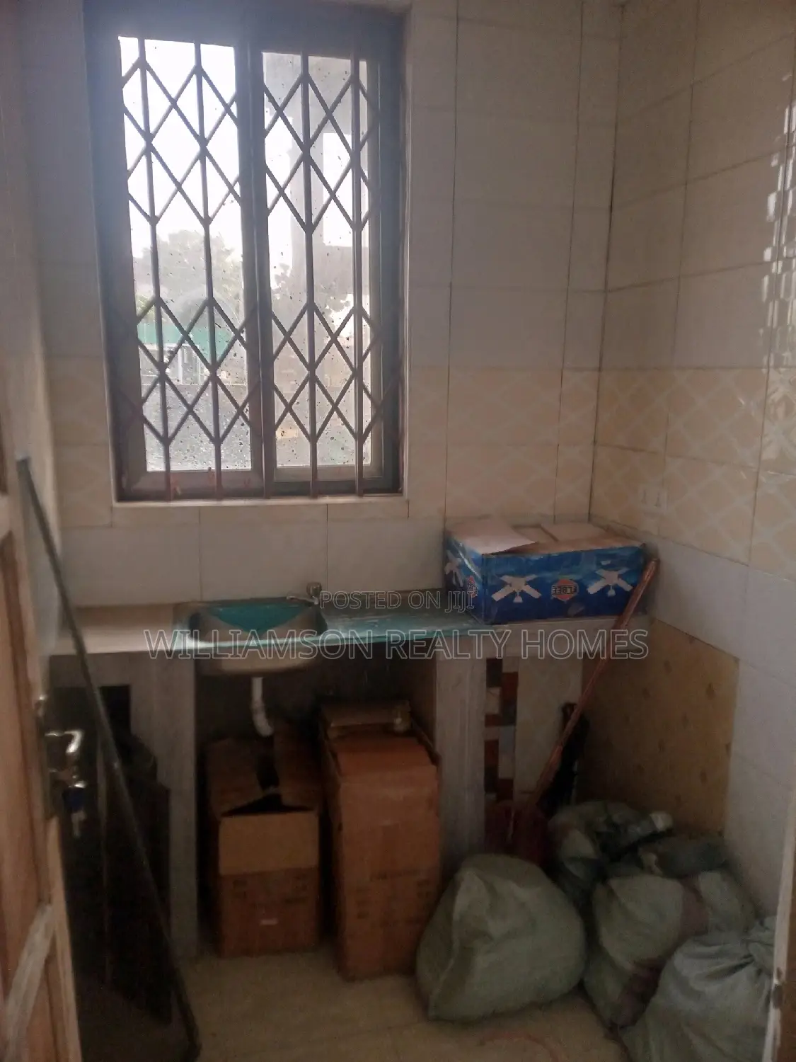 1bdrm Apartment in Klagon Area, Spintex for rent