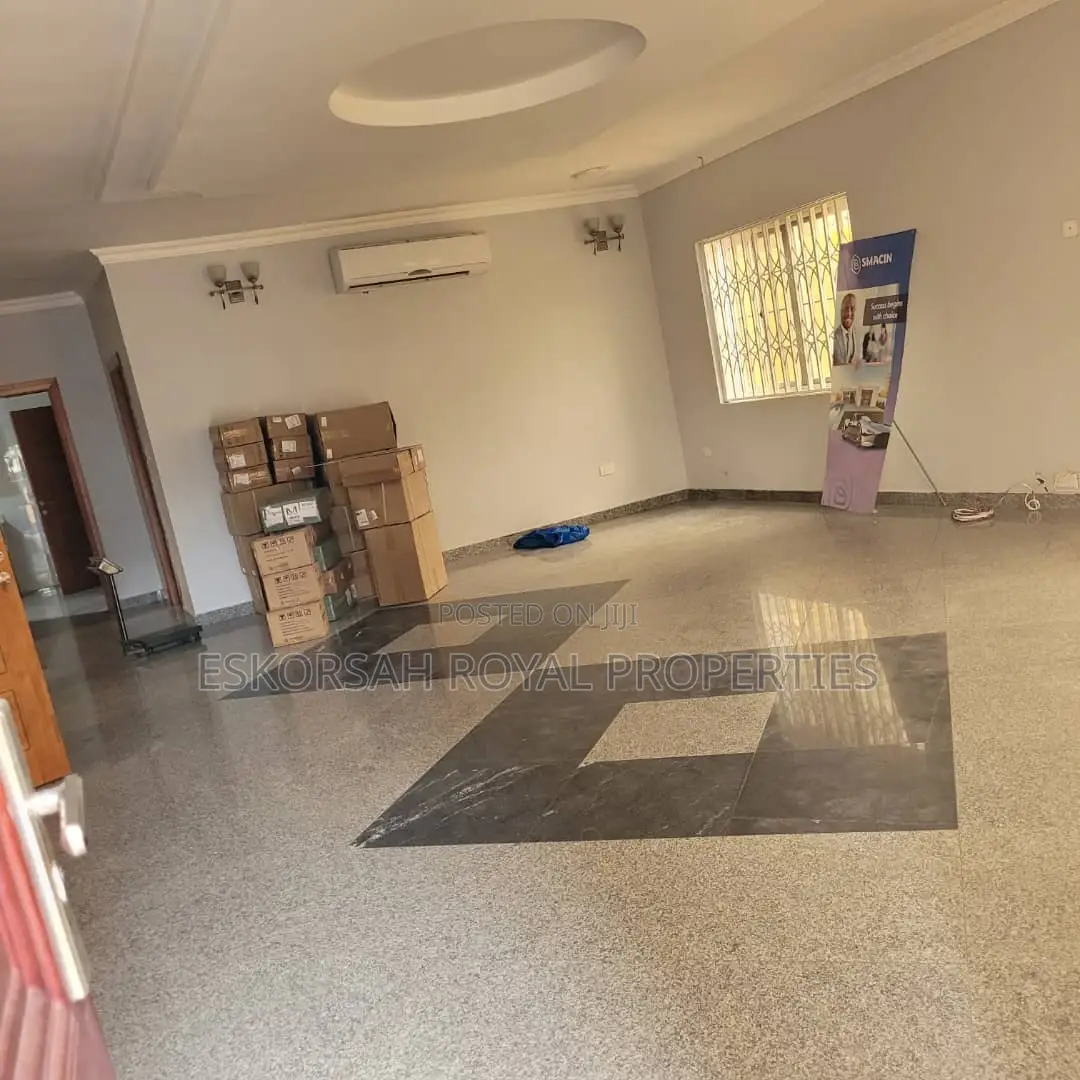 4bdrm House in East Legon for rent