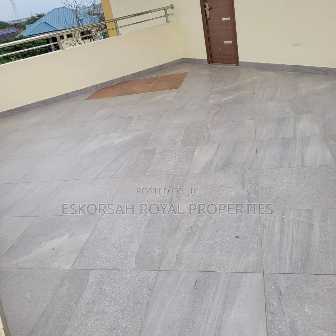 4bdrm House in East Legon for rent