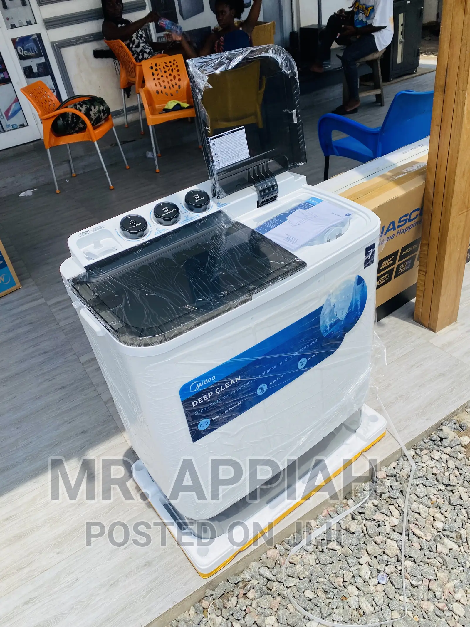 Midea 7kg Washing Machine Is Easy to Operate(White) 