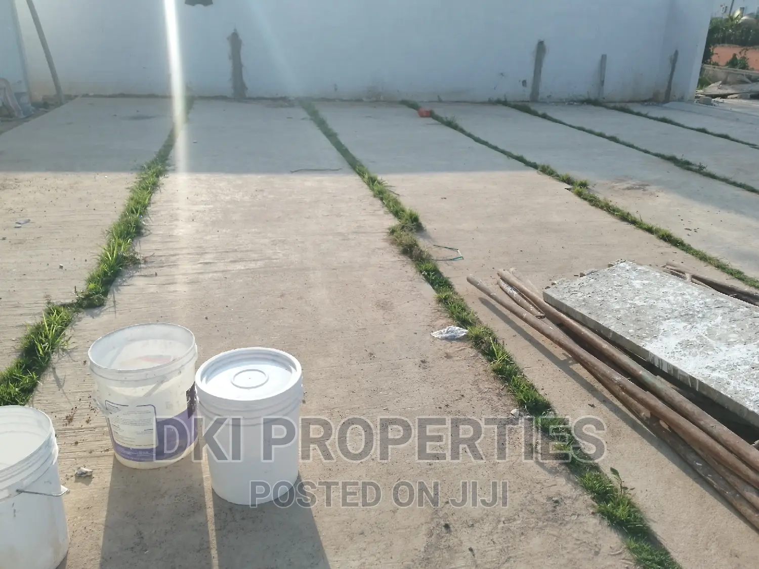 3bdrm House in Dki Properties, Oyibi for sale