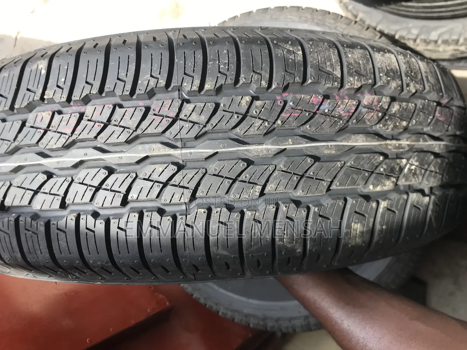 225/65r17 Brigdestone