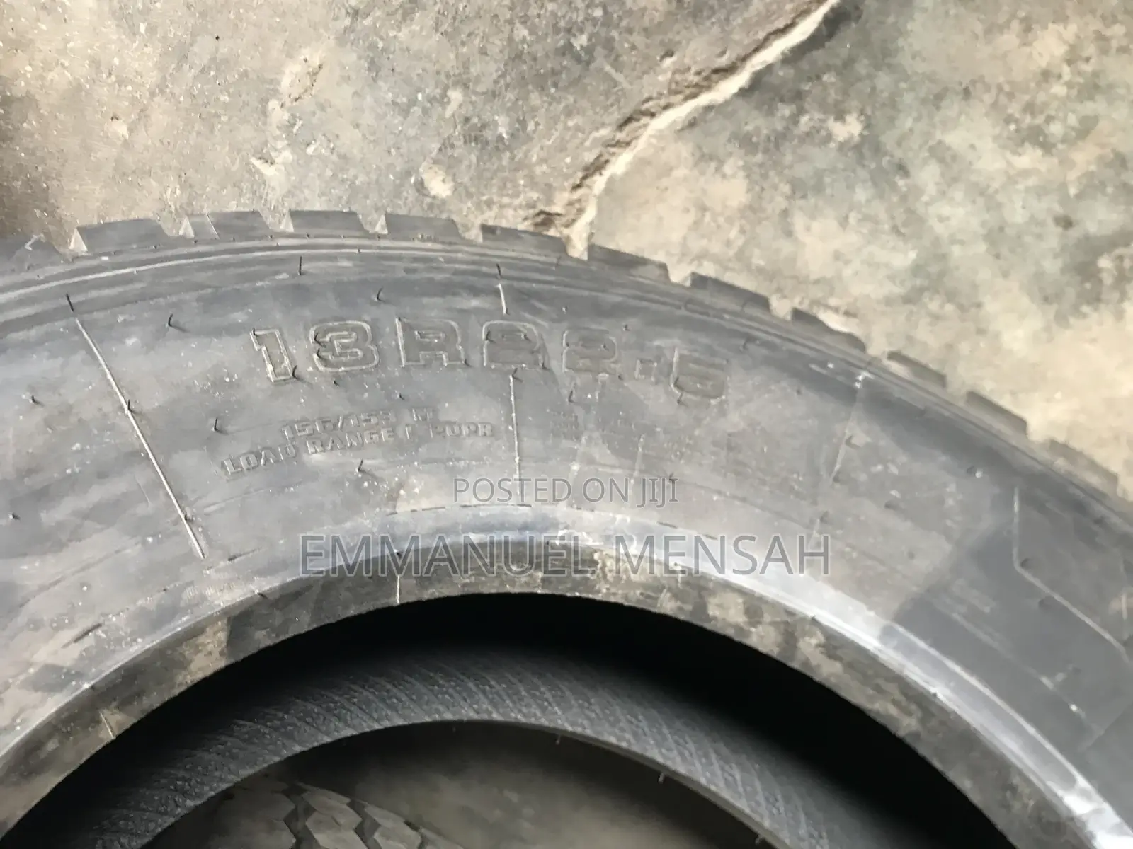13R22.5 Blackgem