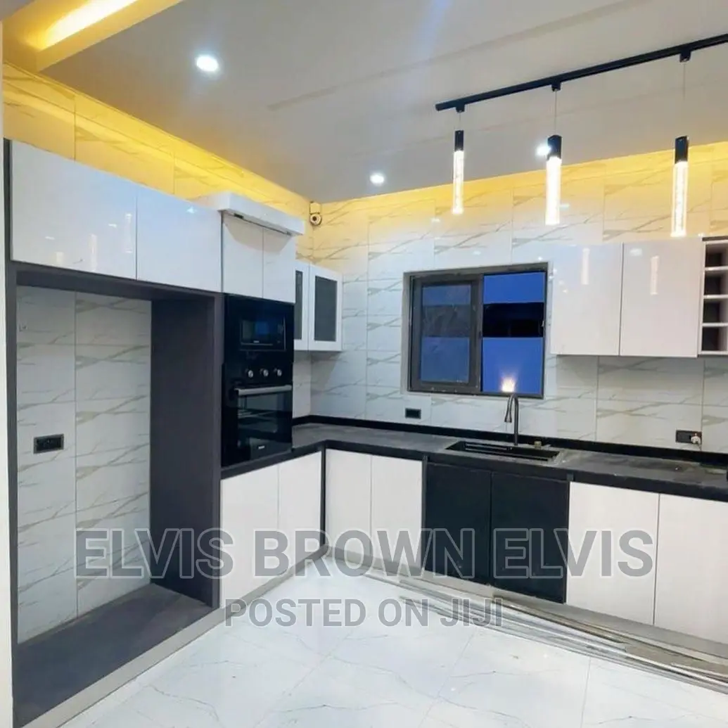 4bdrm House in Living Large, East Legon for sale