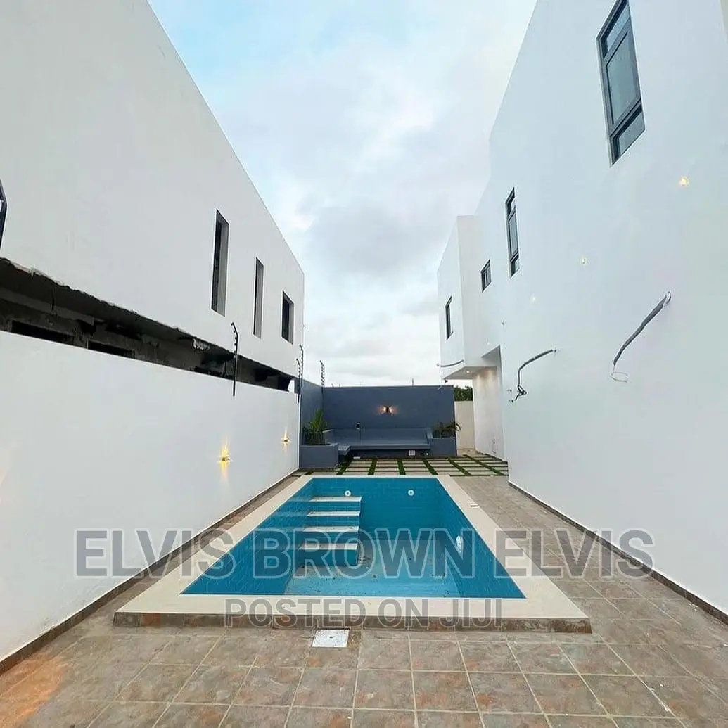 4bdrm House in Living Large, East Legon for sale