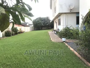Professional Gardener
