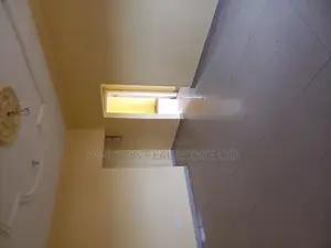 2bdrm Duplex in De-Icons Real Estate, Kasoa for rent