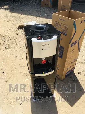 Sleek and Efficient Pearl PWD-2008 FSL3tray Water Dispenser