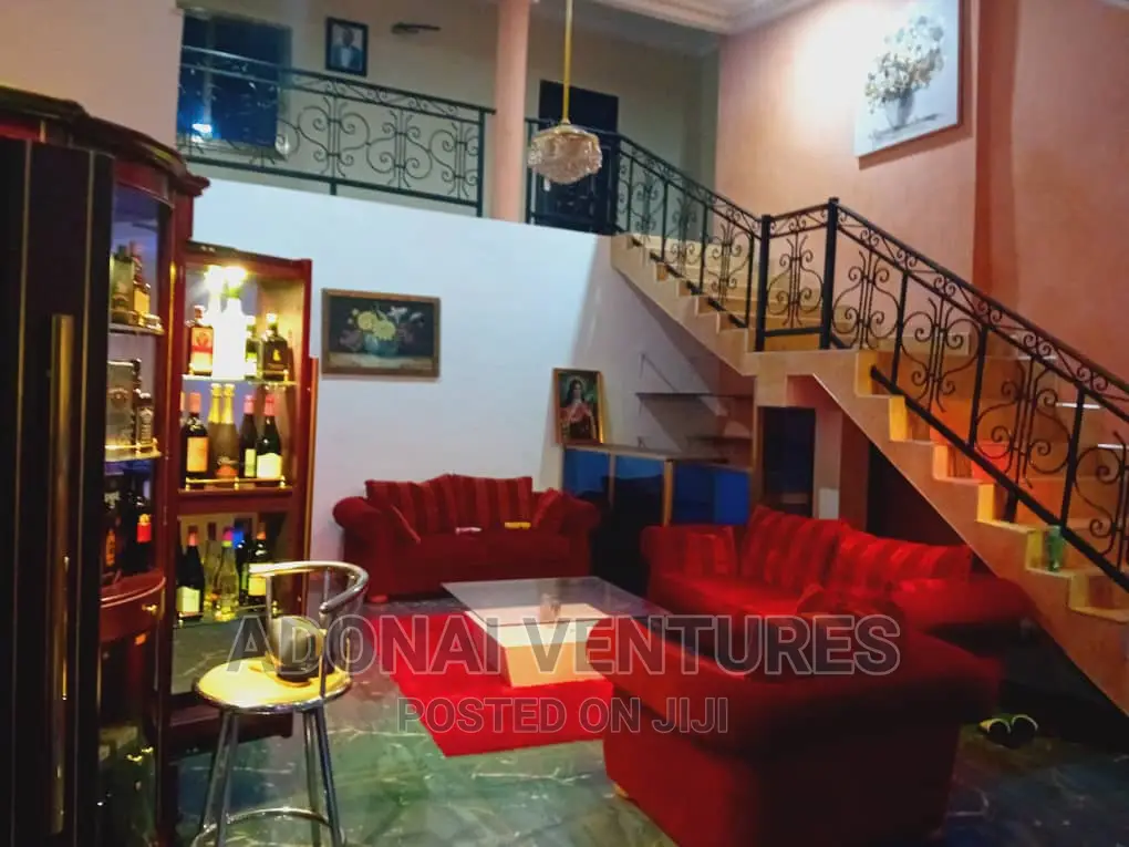 Furnished 7bdrm House in Atasomanso, Kumasi Metropolitan for sale